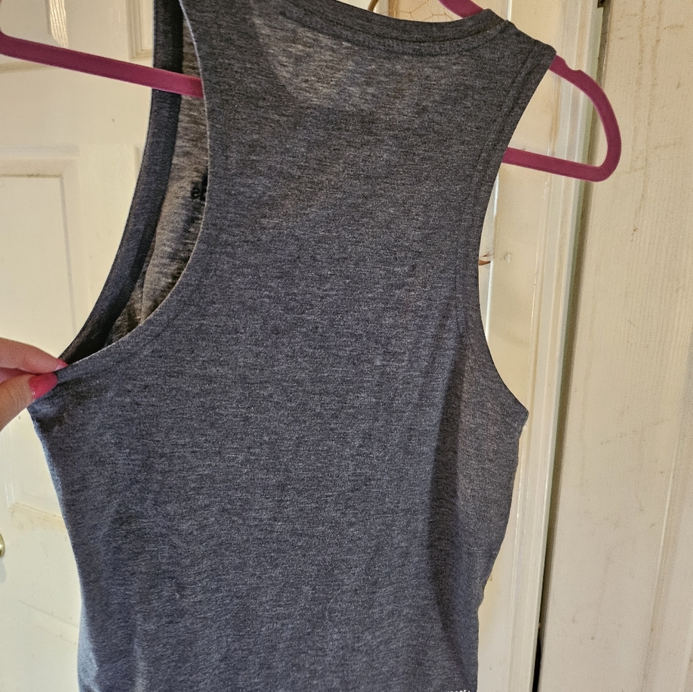 Addidas workout tank - Picture 3 of 3
